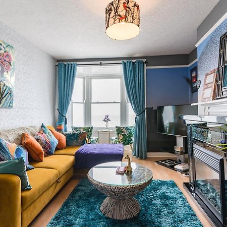 Starling View Boutique Stunning Seafront View Apartment Aberystwyth Exterior foto