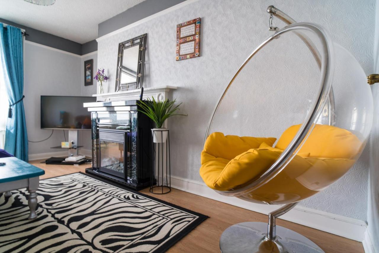 Starling View Boutique Stunning Seafront View Apartment Aberystwyth Exterior foto
